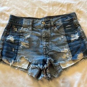 American Eagle Hi- Rise Shorts Size 2